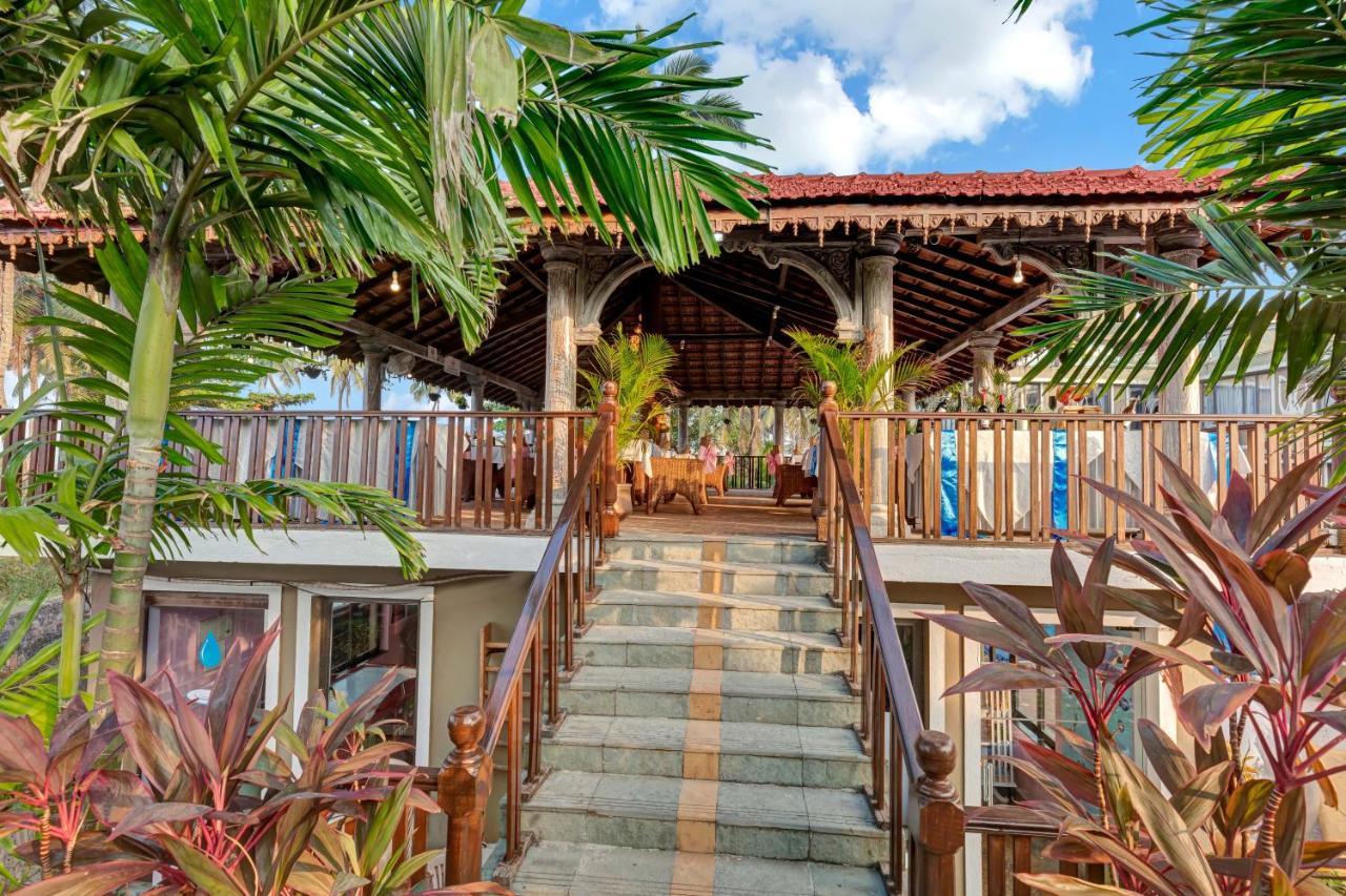 Club Mahindra Acacia Palms Hotel Colva Exterior photo