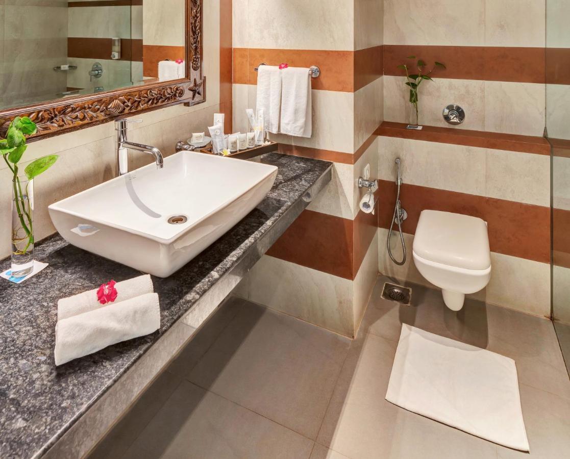 Club Mahindra Acacia Palms Hotel Colva Exterior photo
