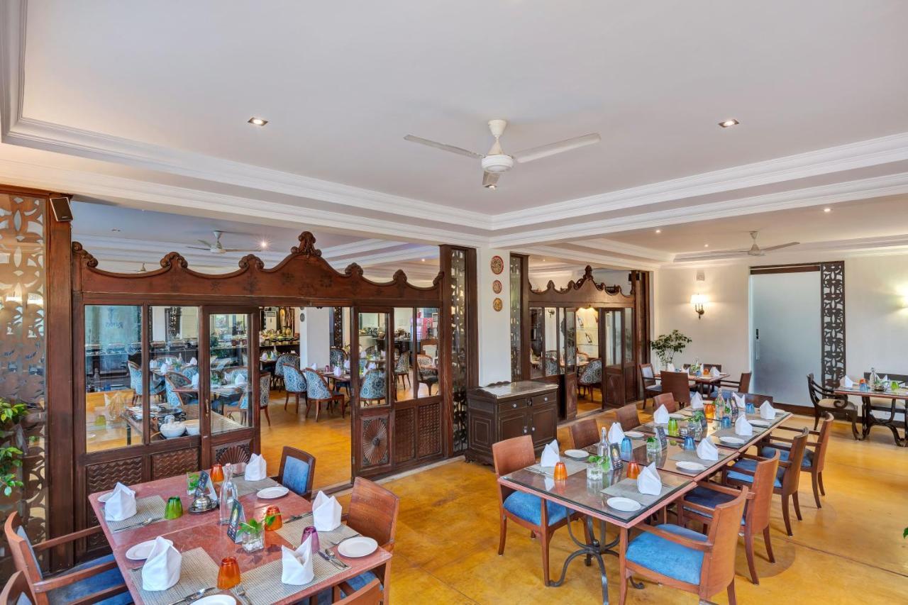 Club Mahindra Acacia Palms Hotel Colva Exterior photo
