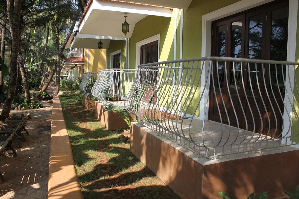 Club Mahindra Acacia Palms Hotel Colva Exterior photo