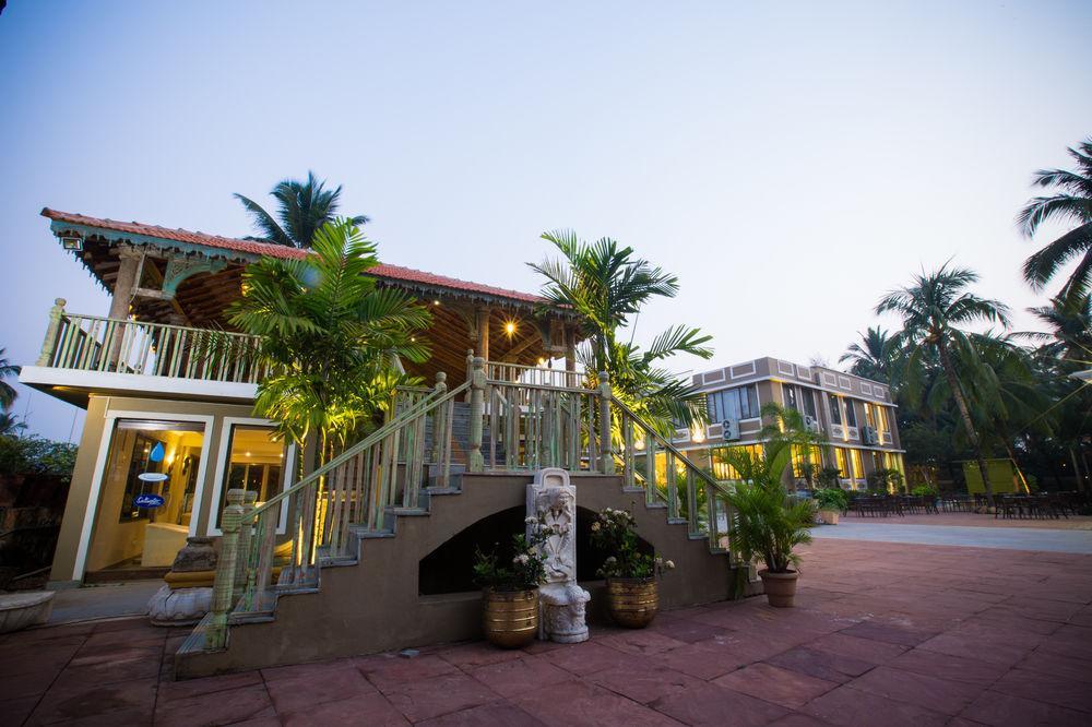 Club Mahindra Acacia Palms Hotel Colva Exterior photo