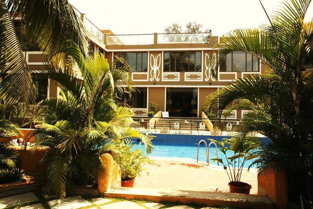 Club Mahindra Acacia Palms Hotel Colva Exterior photo